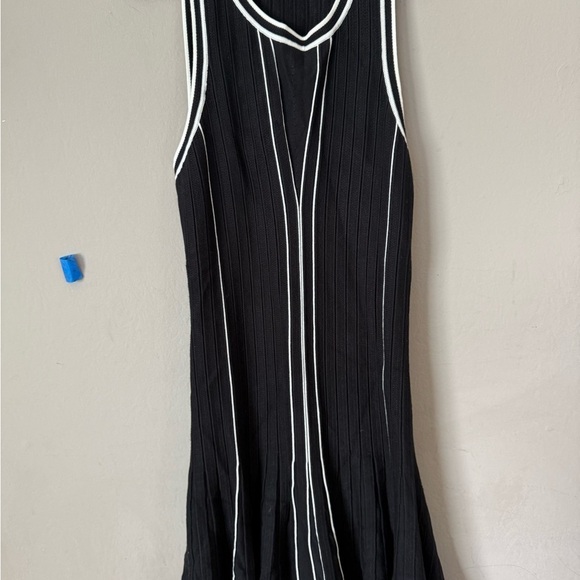 Anthropologie Black and White Midi Dress - Picture 7 of 7